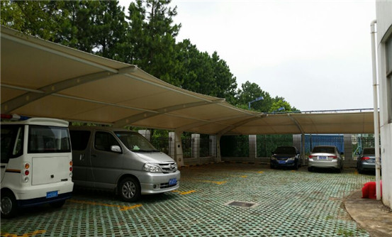 膜結(jié)構(gòu)車(chē)棚