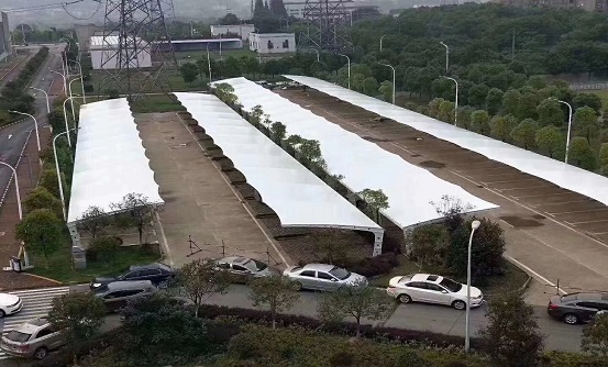 膜結(jié)構(gòu)停車棚車棚_張拉膜車棚