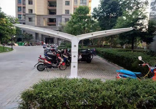 膜結(jié)構(gòu)電動自行車停車棚